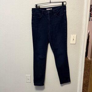 ATHLETA SCULPTEK dark wash Jeans